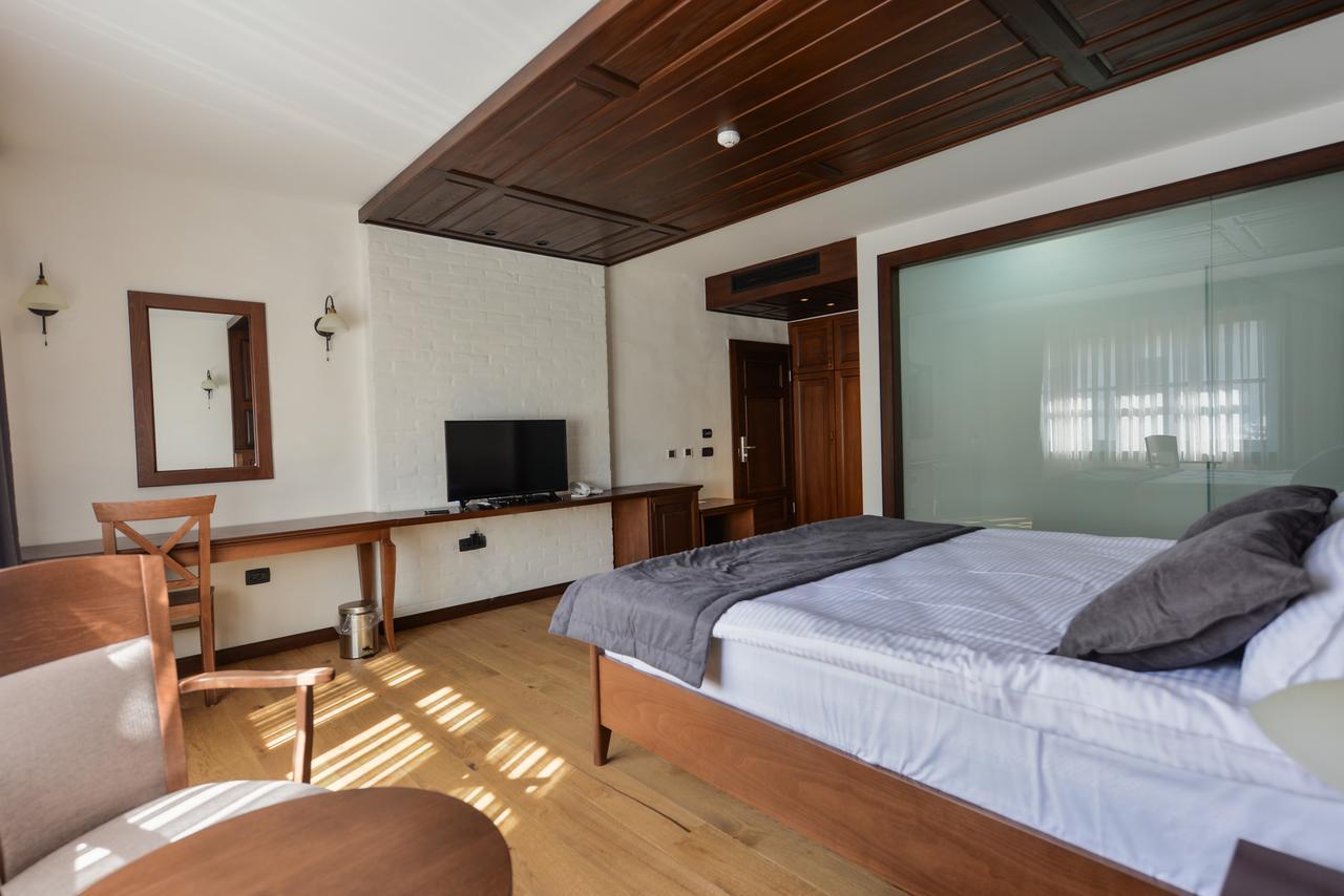 Hotel Barleti Prizren Extérieur photo