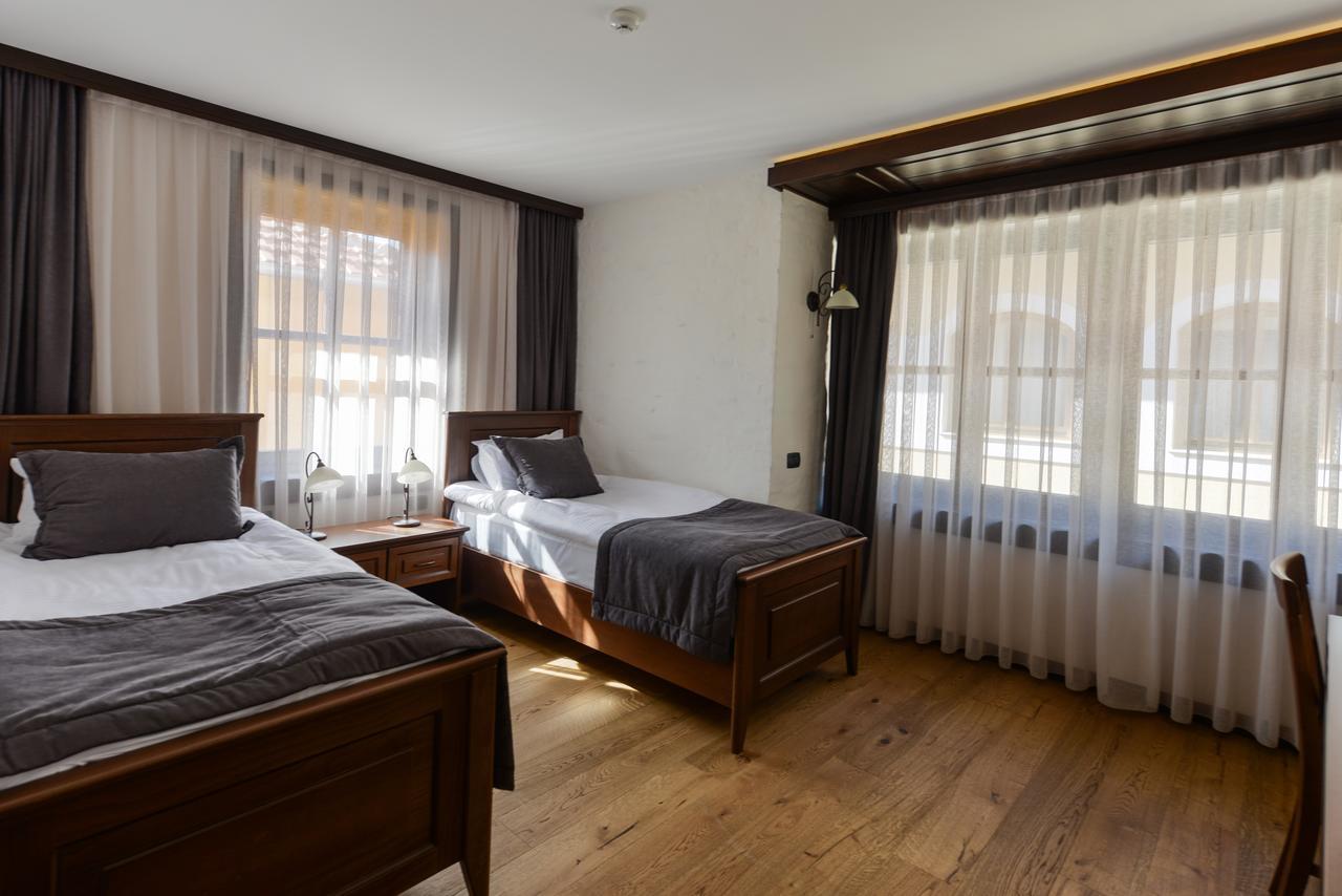 Hotel Barleti Prizren Extérieur photo