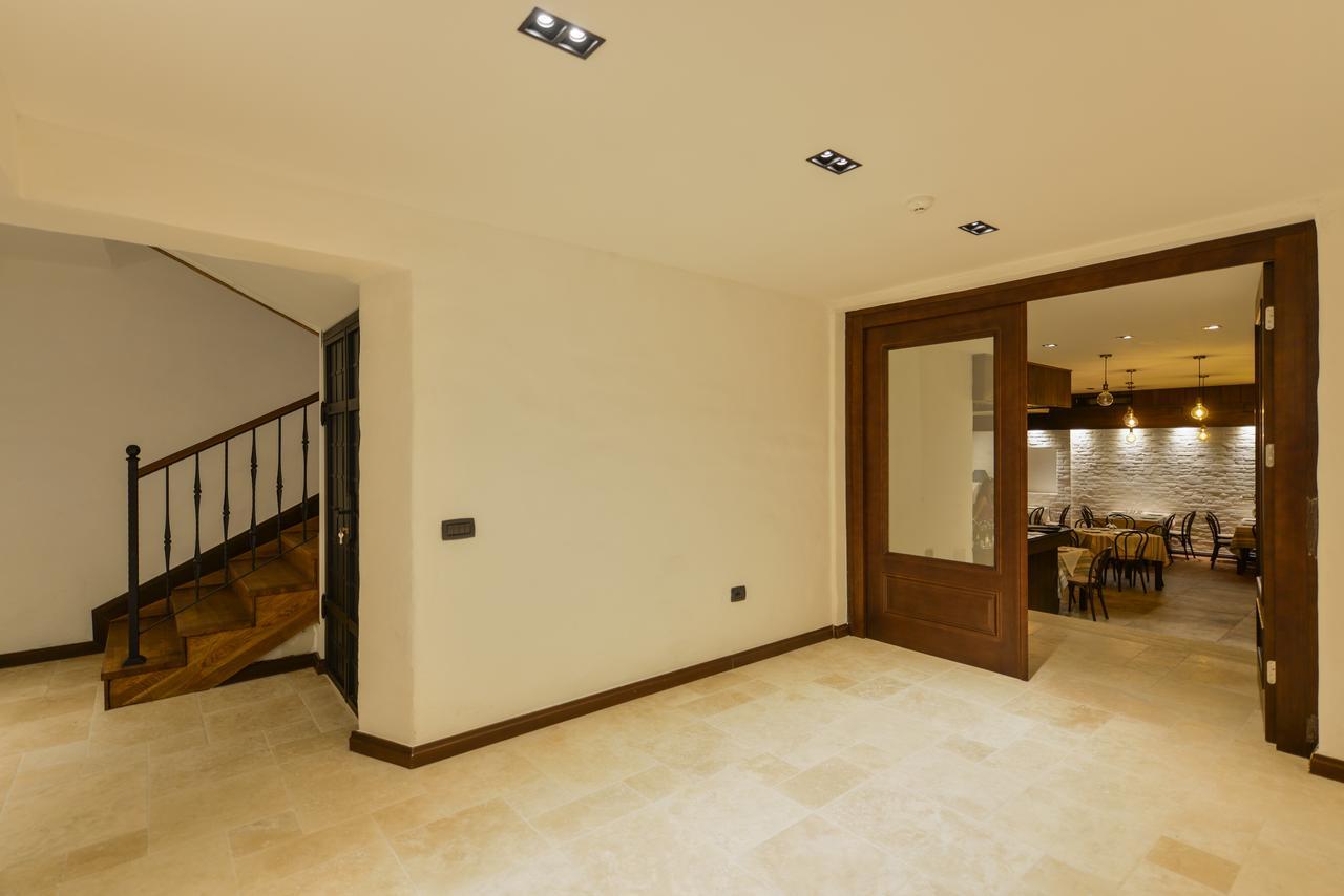 Hotel Barleti Prizren Extérieur photo